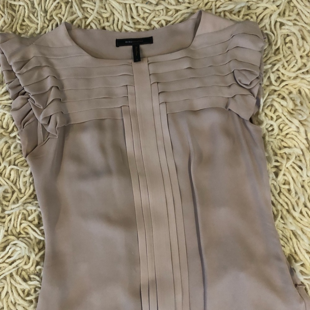 BCBG Dusty violet, basket weave, silk blouse